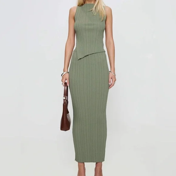 Matching 2 Piece Set - Picture 4 of 4